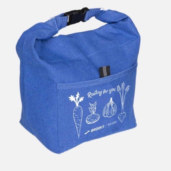 Brooks Handbags - NWT Brooks Roll Tab Lunch tote